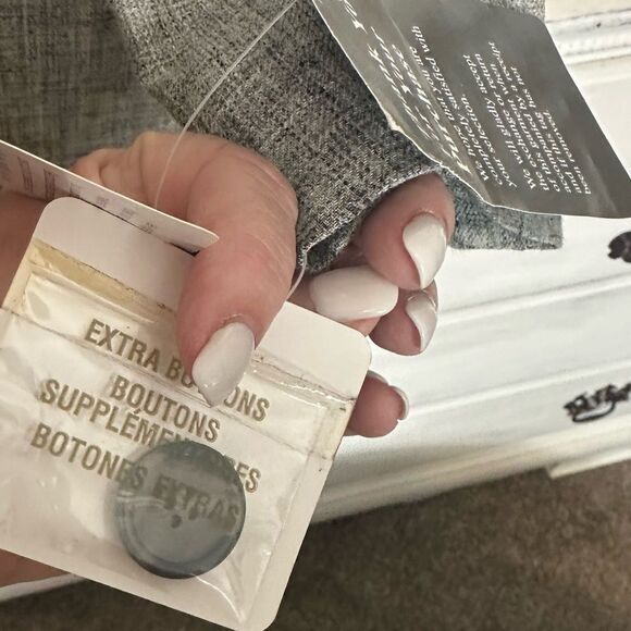 Vintage Jones New York Silk/Linen Blazer - Picture 14 of 16